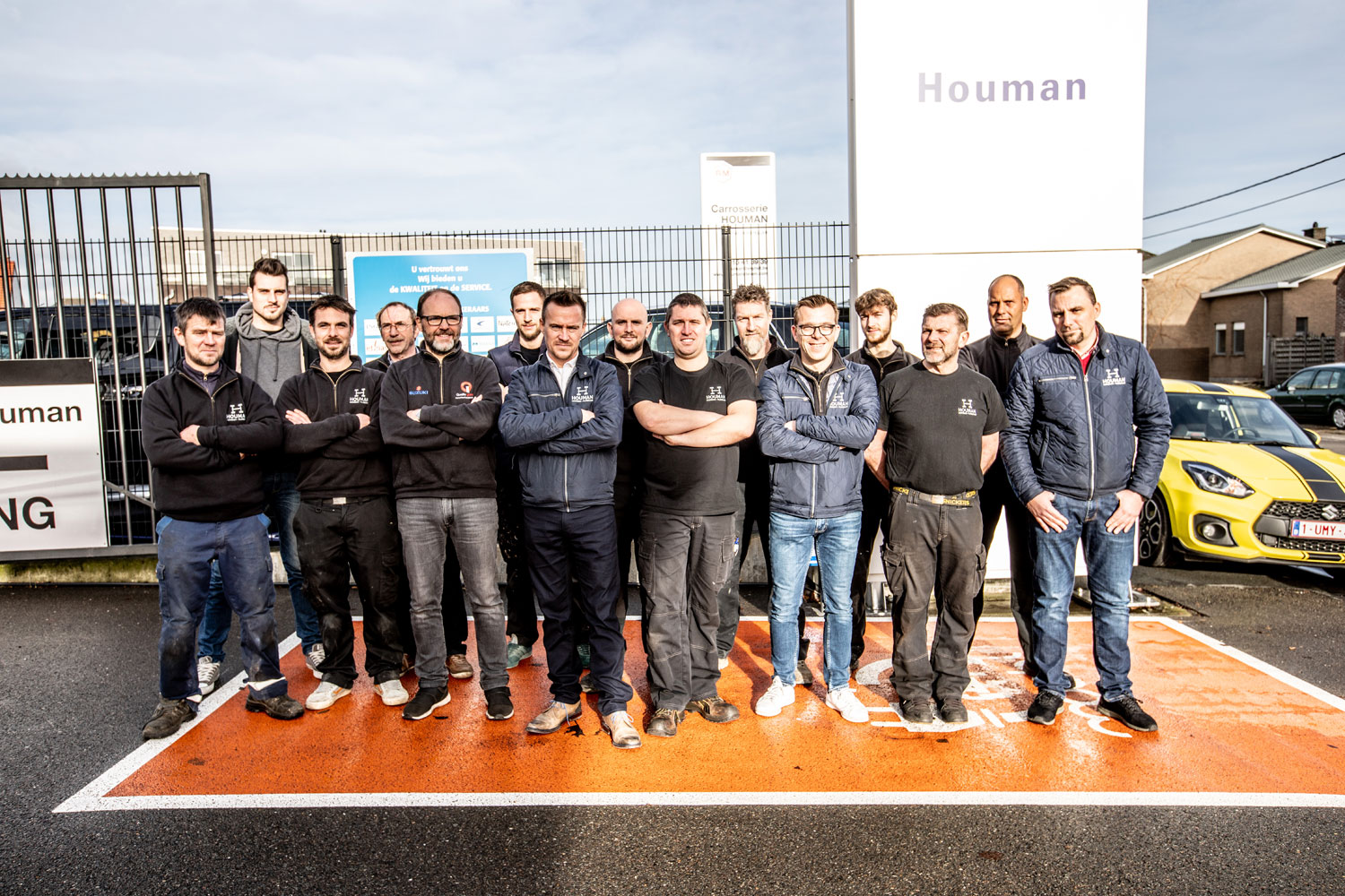 het team van garage Houman Mechelen-Hombeek en Rijmenam