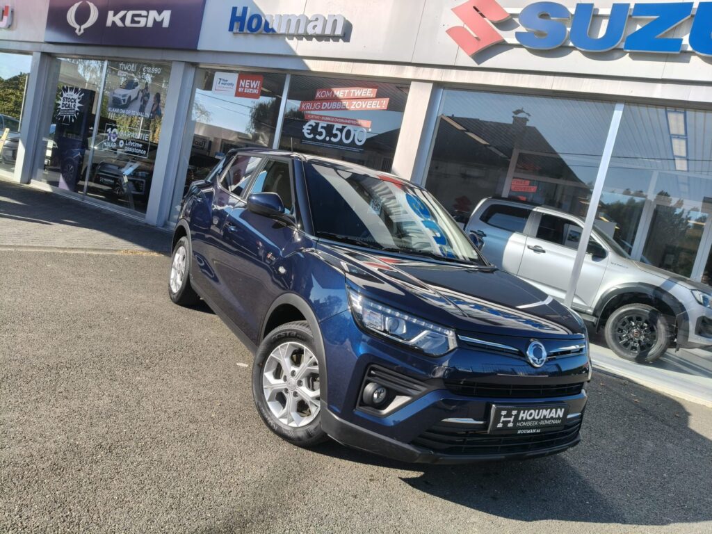 SsangYong Tivoli SsangYong Tivoli Amber 1.2P 6MT 2WD